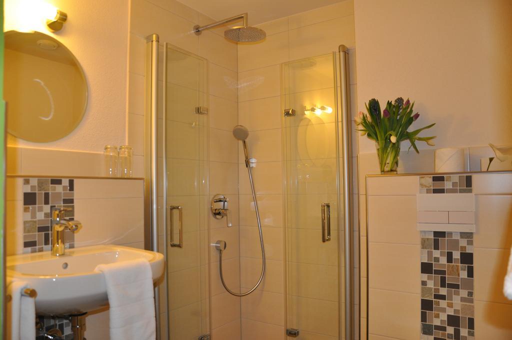 Hotel-Restaurant Sonnenhof Veitsrodt Habitación foto